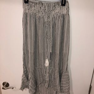 American Eagle skirt